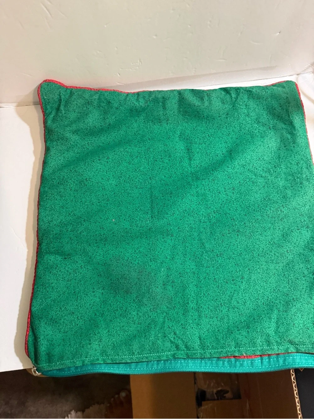 Holiday Goose Quilted Pillow Cover - Green and Red